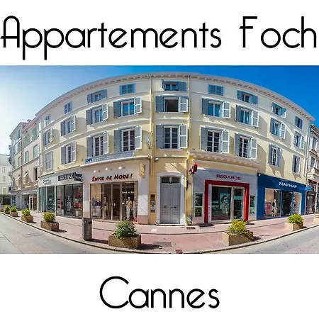 Foch Apartment *